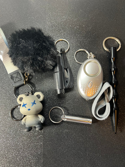 5 PIECE KEYCHAIN SET